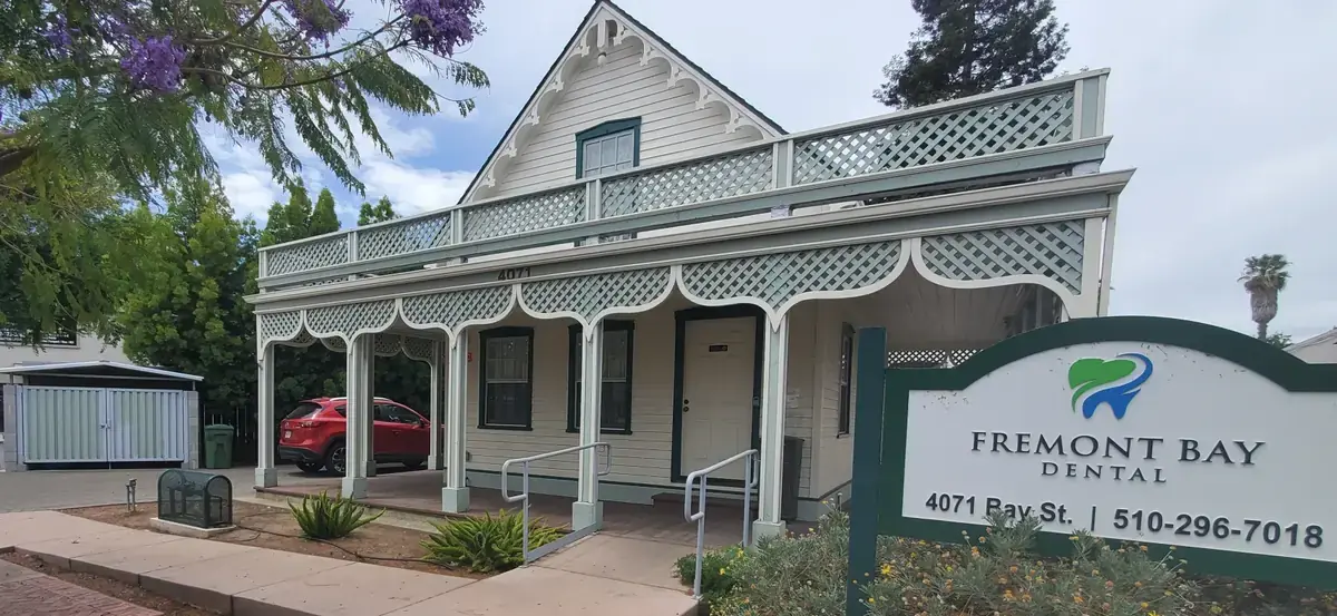 Dr. Shyamli Shah and Team